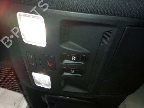 Plafoniera interna FORD FOCUS IV Turnier (HP) [2018-2026]  32323562