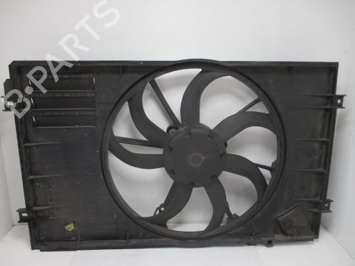 Used Radiator fan SEAT LEON (1P1) 1.9 TDI (105 hp) 15925396