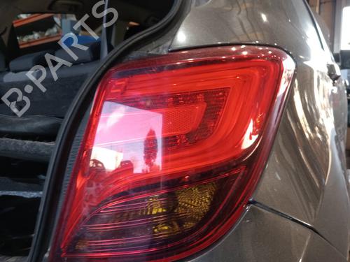 Højre baglygte TOYOTA YARIS (_P13_) 1.5 Hybrid (NHP130_, NHP130) (101 hp) 32979174