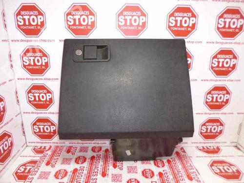 Handskerum PEUGEOT 205 II (20A/C) 1.7 Diesel (60 hp) 7386583
