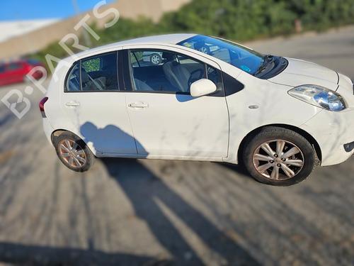 Left front window switch TOYOTA YARIS (_P9_) | BP31813400I27