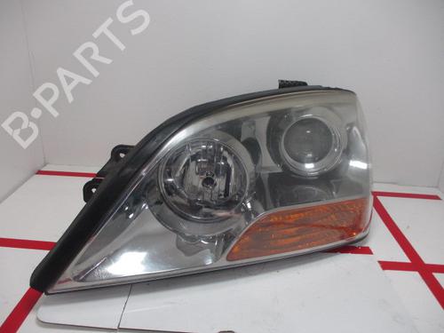 Used Left headlight KIA SORENTO I (JC) 2.5 CRDi (163 hp) 15928265