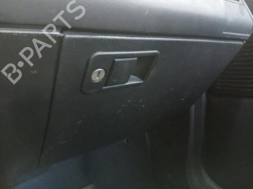 Used Glove box PEUGEOT 205 I (741A/C) 1.7 Diesel (60 hp) 31614113