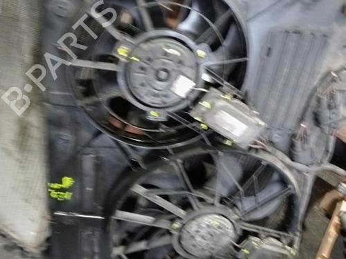 Used Radiator fan AUDI Q7 (4LB) 3.0 TDI quattro (233 hp) 30304884