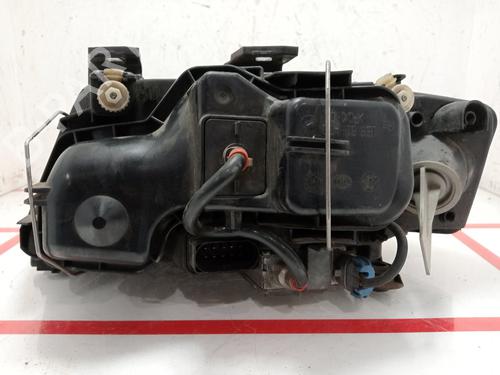 Left headlight AUDI A6 C5 (4B2) 3.0 | BP25895938C28 
