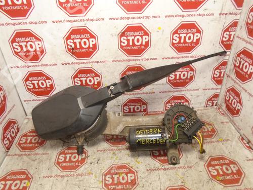 Used Front wiper motor MERCEDES-BENZ E-CLASS (W210) E 220 CDI (210.006) (143 hp) 8391758