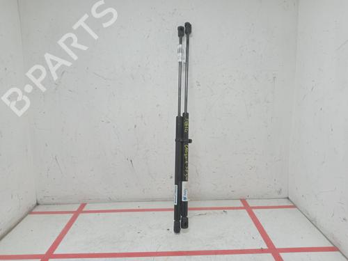 Used Tailgate lift support Tailgate lift support RENAULT LAGUNA III Grandtour (KT0/1) 2.0 dCi (KT07, KT0J, KT14, KT1A, KT1S) (131 hp) 33053084 33053084