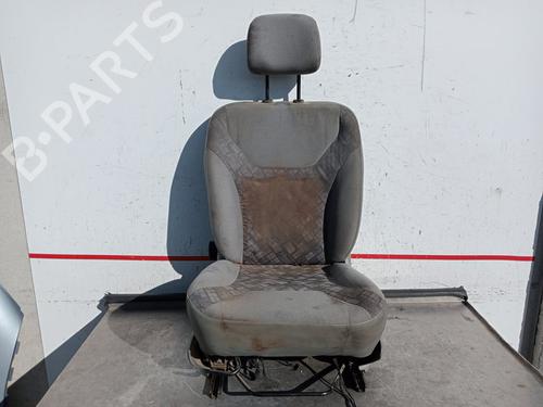 Used Left front seat OPEL VIVARO A Bus (X83) [2001-2015]  29206360