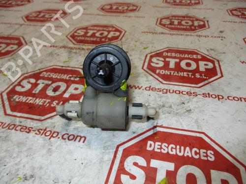 Washer pump VW GOLF VI (5K1) 1.6 TDI | BP15923133E24 