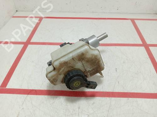 Used Brake master cylinder Brake master cylinder 38913821 38913821