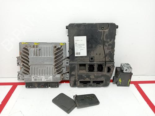 Used Engine control unit (ECU) RENAULT MEGANE II Estate Van (KM_) 1.5 dCi (KM1E) (106 hp) 15932107