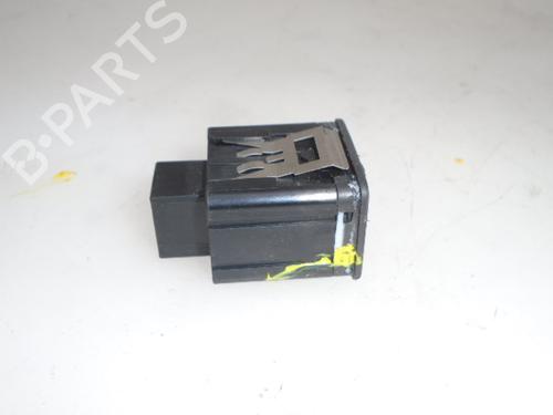 Switch VW PASSAT B6 (3C2) 2.0 TDI | BP15926384I30 