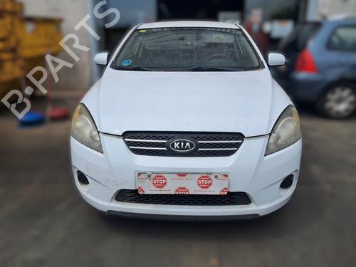 front-bumper-reinforcement-kia-ceed-sw-ed-2007-2008-2009-2010-2011-2012-36387282 main image