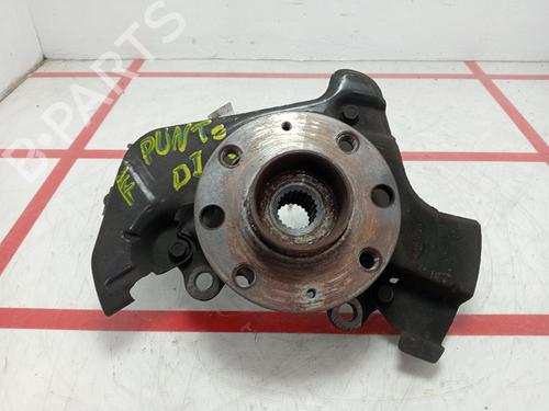 Used Left front steering knuckle Left front steering knuckle FIAT GRANDE PUNTO (199_) 1.4 16V (199BXG1B, 199AXG1B) (95 hp) 35978757 35978757