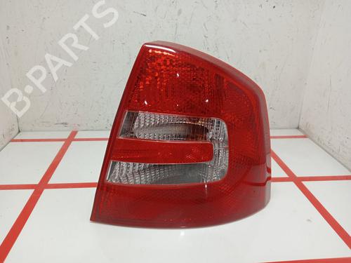 Used Right taillight SKODA OCTAVIA II (1Z3) 2.0 TDI (140 hp) 23574881