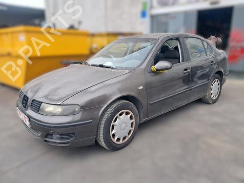 Used Front left lock SEAT TOLEDO II (1M2) [1998-2006]  32504174