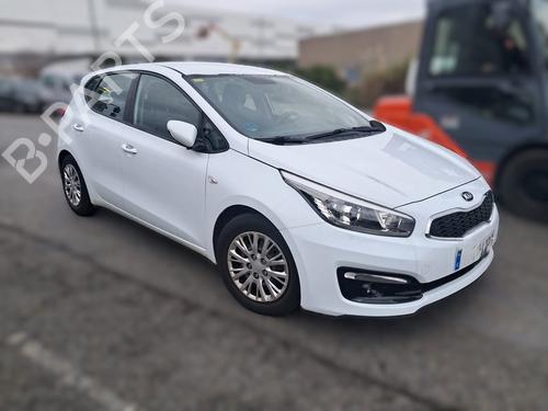 Fusée avant droite KIA CEE'D (JD) [2012-2018]  32112161