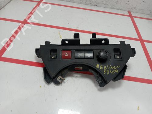 Used Left front window switch CITROËN BERLINGO / BERLINGO FIRST MPV (MF_, GJK_, GFK_) [1996-2025]  27390079