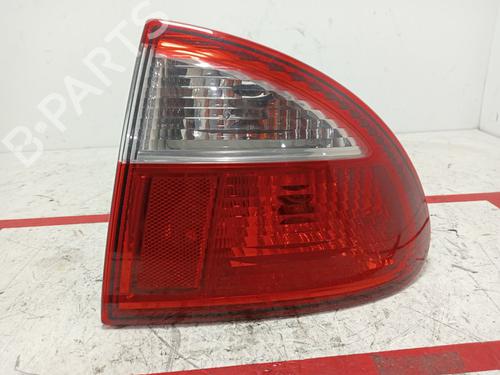 Used Right taillight SEAT LEON (1M1) [1999-2006]  17626584