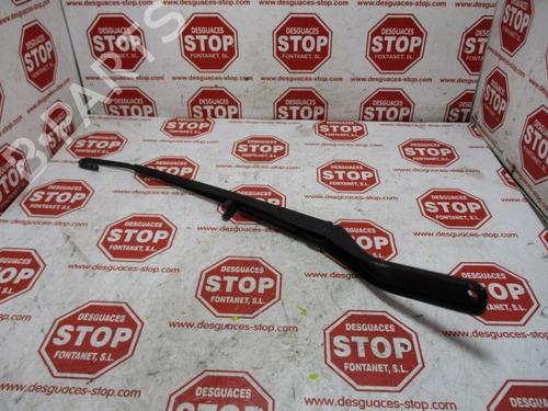 Used Front windshield wiper arm BMW X5 (E53) 3.0 d (184 hp) 7328239