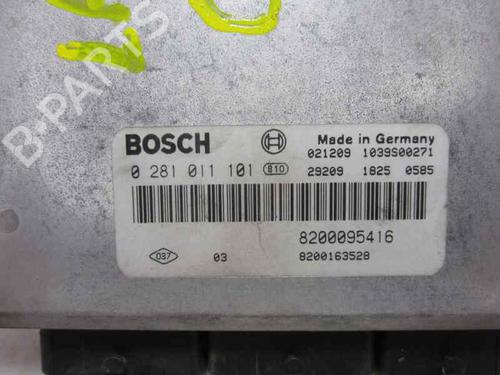 Engine control unit (ECU) RENAULT LAGUNA II Grandtour (KG0/1_)  | BP7382630M57 