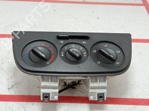 climate-control-peugeot-bipper-tepee-2008-29424294 main image