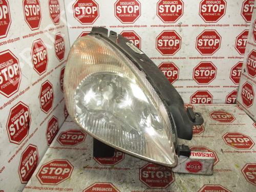 Used Right headlight CITROËN XSARA PICASSO (N68) 1.8 16V (115 hp) 15935272