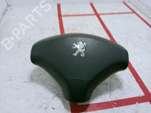 Used Driver airbag PEUGEOT 5008 (0U_, 0E_) 2.0 HDi 150 / BlueHDi 150 (150 hp) 21093154