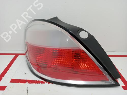 Used Left taillight OPEL ASTRA H (A04) 1.7 CDTI (L48) (100 hp) 15931976