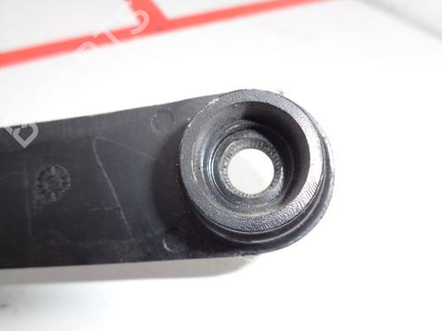 Front windshield wiper arm NISSAN JUKE (F15) 1.5 dCi | BP15924852C143 