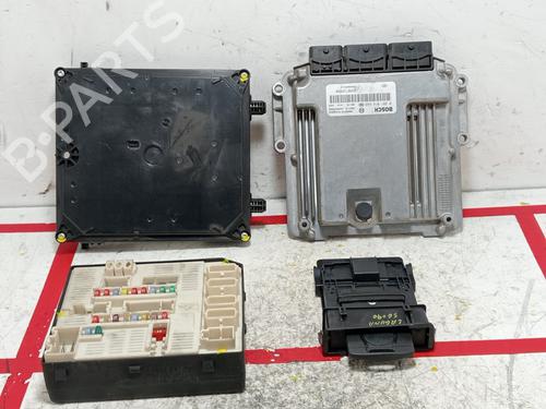 Used Engine control unit (ECU) RENAULT LAGUNA III (BT0/1) [2007-2015]  21122837