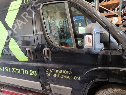 dr-hjre-fortil-peugeot-boxer-van-2006-39185620 main image