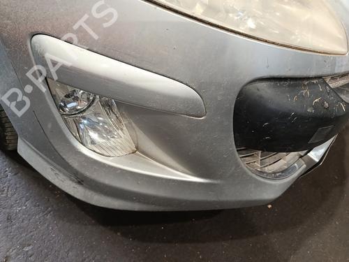 Used Right front fog light Right front fog light 38708674 38708674