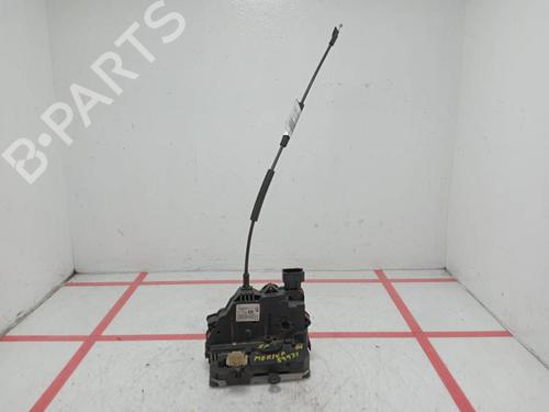 Used Front left lock Front left lock 38001017 38001017