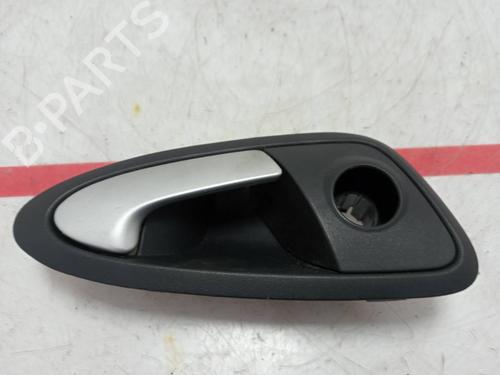 Used Front right interior door handle Front right interior door handle 38968266 38968266