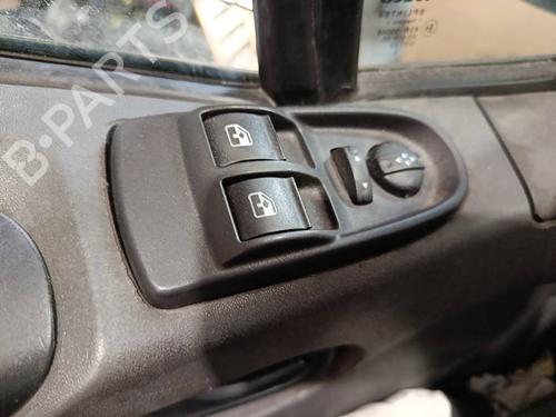 Used Left front window switch Left front window switch IVECO DAILY V Platform/Chassis 35C15, 35S15, 40C15, 45C15, 50C15, 60C15, 65C15, 70C15 (146 hp) 40091820 40091820