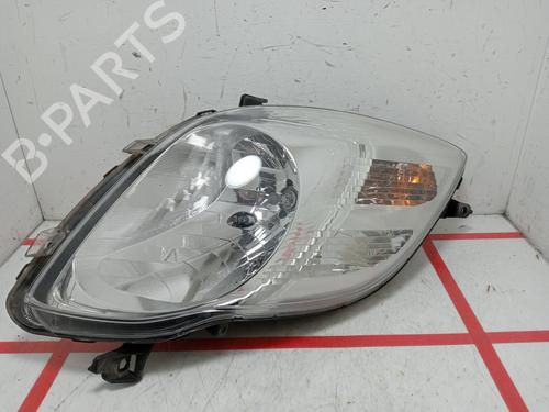 Used Right headlight TOYOTA YARIS (_P9_) [2005-2014]  31813378