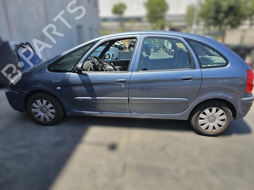 Front bumper CITROËN XSARA PICASSO (N68) 1.6 HDi | BP27381956C7 