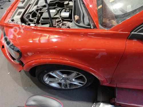 Used Left front fenders Left front fenders VOLVO C30 (533) 2.4 i (170 hp) 36325175 36325175