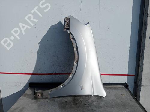 Used Left front fenders Left front fenders 38000892 38000892