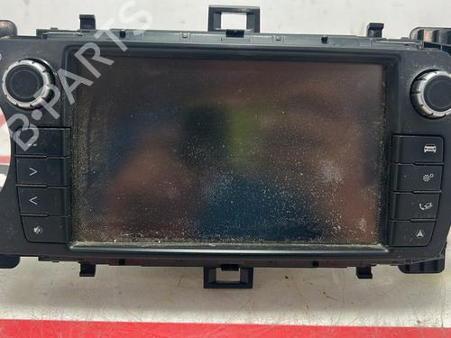 Used Display monitor Display monitor TOYOTA YARIS (_P13_) 1.5 Hybrid (NHP130_, NHP130) (101 hp) 32979176 32979176