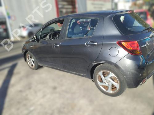 Used Front left lock Front left lock TOYOTA YARIS (_P13_) 1.5 Hybrid (NHP130_, NHP130) (101 hp) 32866332 32866332