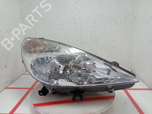 Koplamp rechts PEUGEOT 607 (9D, 9U) 2.2 HDi (133 hp) 23082718
