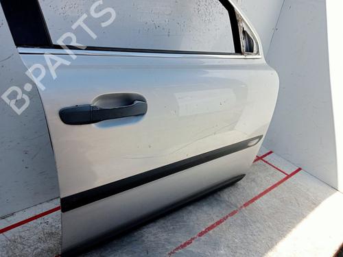 Right front door VOLVO XC90 I (275) D5 AWD | BP24333467C3 