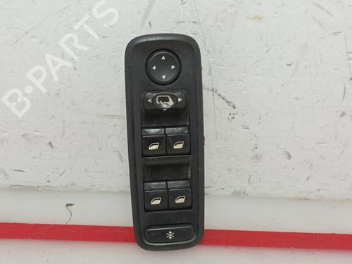 Used Left front window switch PEUGEOT 807 (EB_) 2.0 HDi (107 hp) 19142362