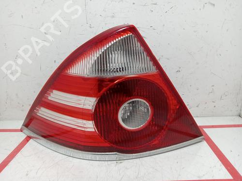 Used Left taillight FORD MONDEO III (B5Y) 2.2 TDCi (155 hp) 28052748