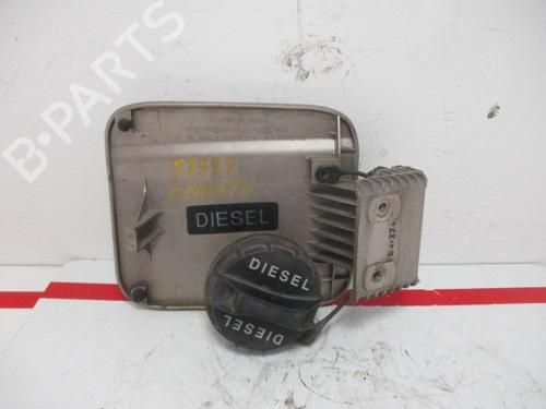 Fuel flap KIA CERATO I Hatchback (LD) 2.0 CRDi | BP15928169C131 