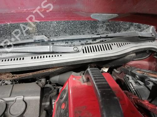 Used Front wiper motor VW CADDY III MPV (2KB, 2KJ, 2CB, 2CJ) 2.0 TDI 16V (140 hp) 32475777