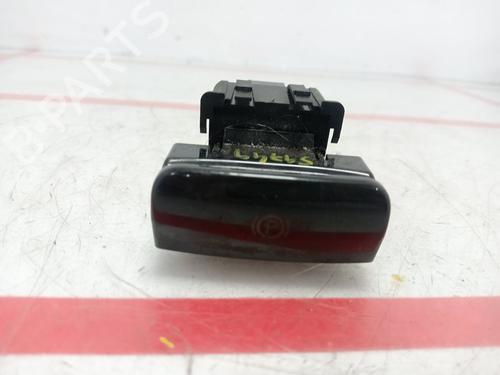 switch-citroen-c4-picasso-i-mpv-ud_-2006-2007-2008-2009-2010-2011-2012-2013-2014-2015-34344270 main image