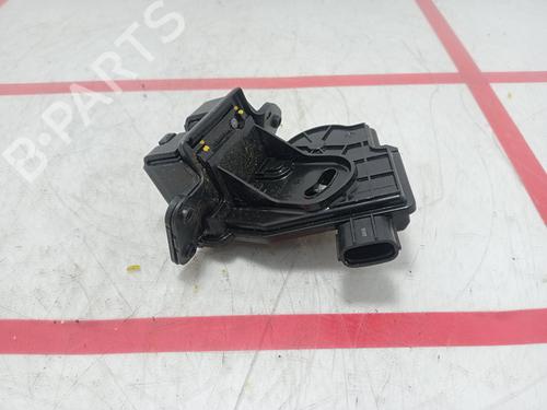 Used Tailgate lock Tailgate lock 32328160 32328160